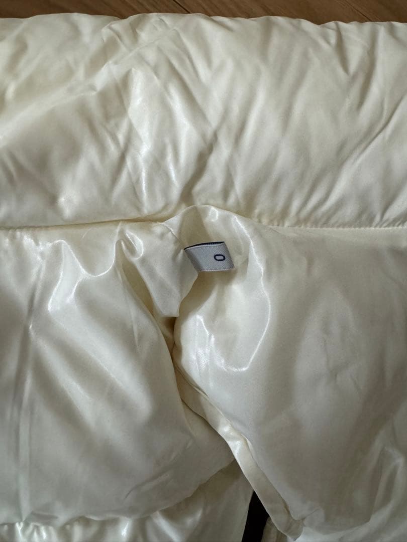 極美品 MONCLER \"GALENE\" 国内正規品 アイボリー系 サイズ0 S