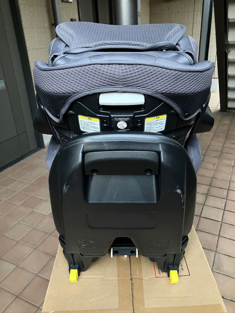 Aprica 車用チャイルドシート グレー