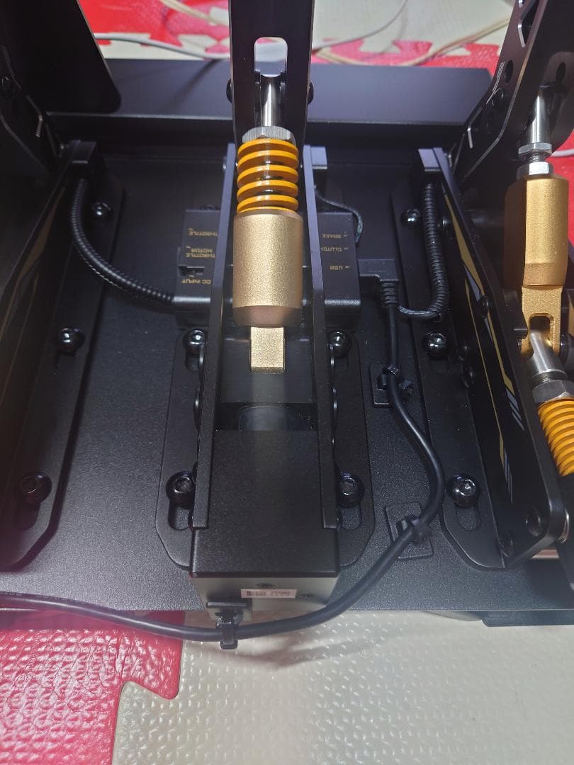 MOZA Racing CRPペダルセット　【中古品】