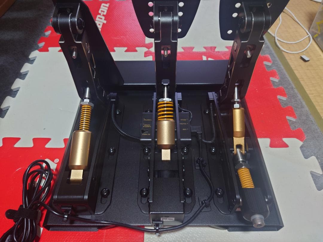 MOZA Racing CRPペダルセット　【中古品】