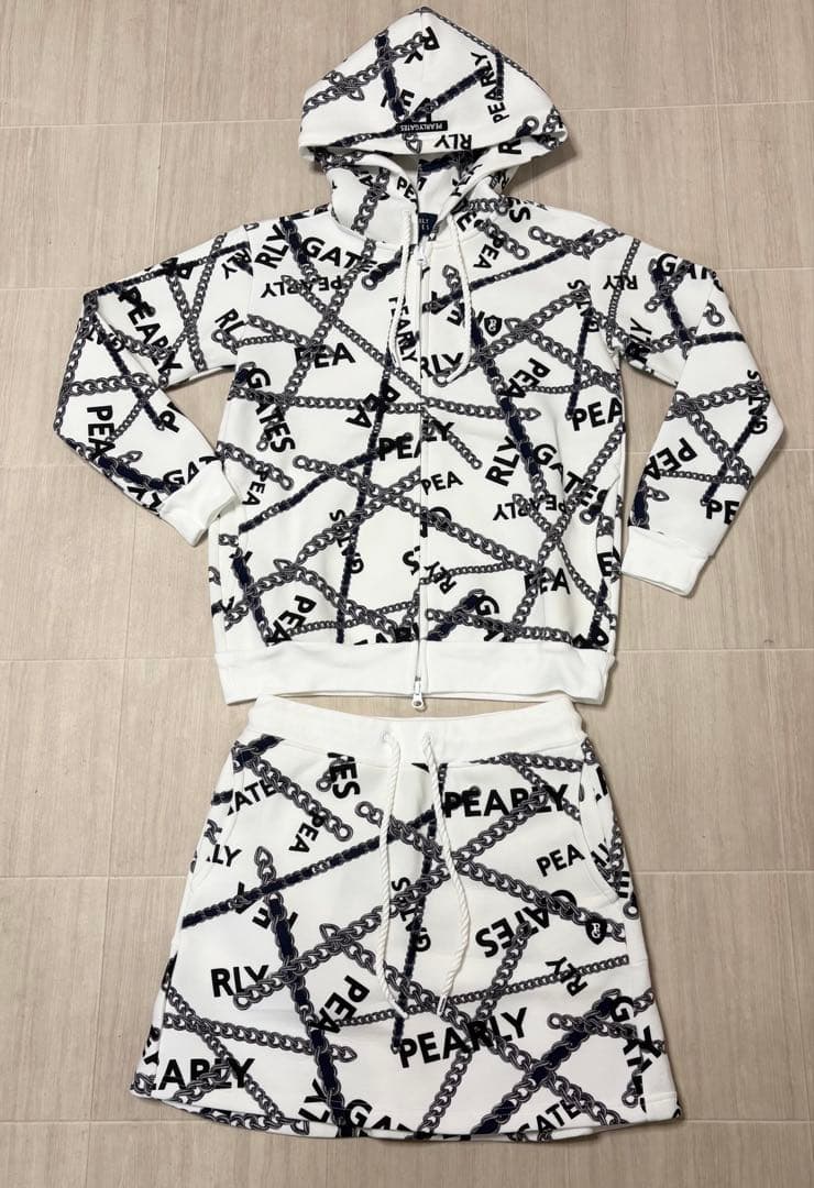 未使用【定価63.800円】PEARLYGATES セットアップパーカースカート