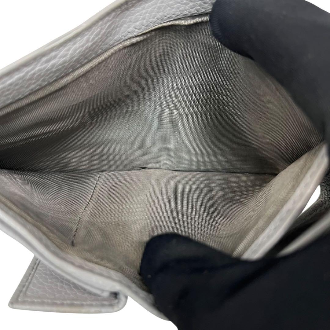 レア✨ミュウミュウ 三つ折り財布 ヴィッテロダイノ ロゴ金具 グレー レザー