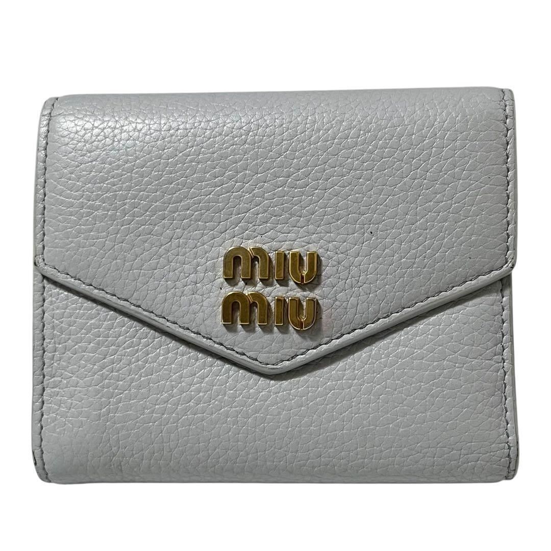 レア✨ミュウミュウ 三つ折り財布 ヴィッテロダイノ ロゴ金具 グレー レザー