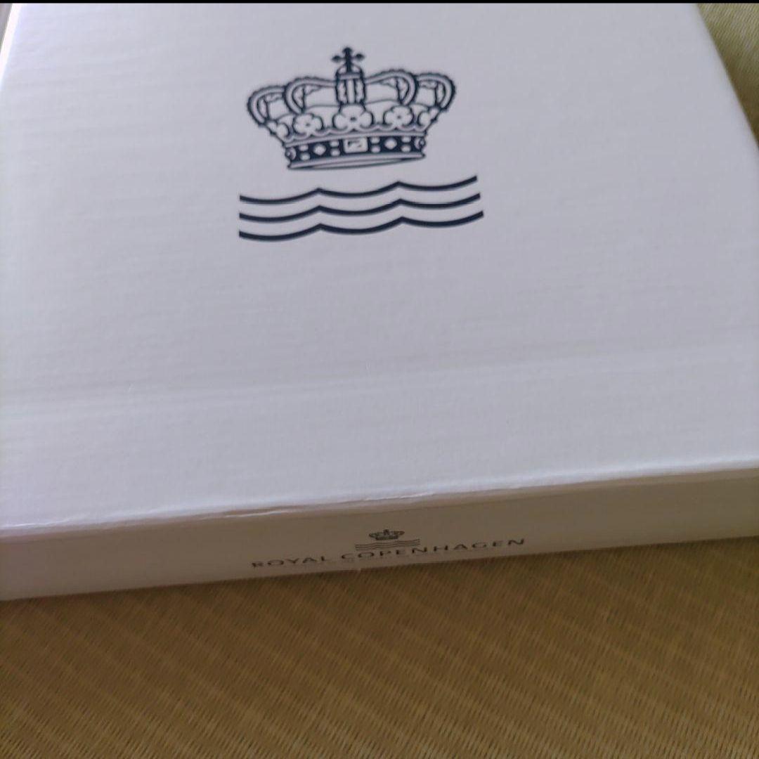 ロイヤルコペンハーゲン ブルーフルーテッド メガ スクエア ディッシュ 20cm