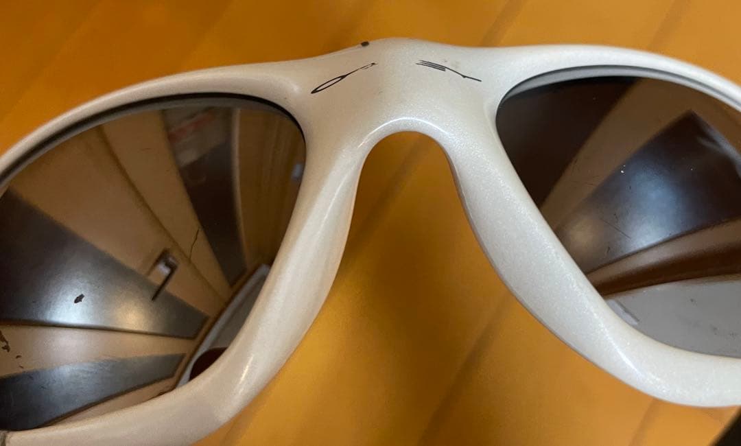 小物 Oakley straight ivory