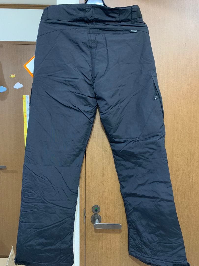 フェニックスX-NIX スキースノボウェアウィンタースポーツ用ジャケットとパンツ