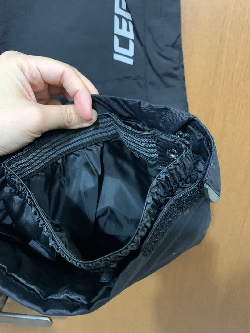 フェニックスX-NIX スキースノボウェアウィンタースポーツ用ジャケットとパンツ