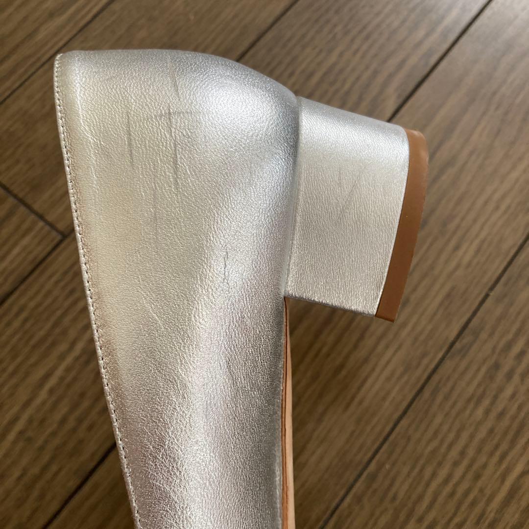 MANOLO BLAHNIK LISTONYシルバー