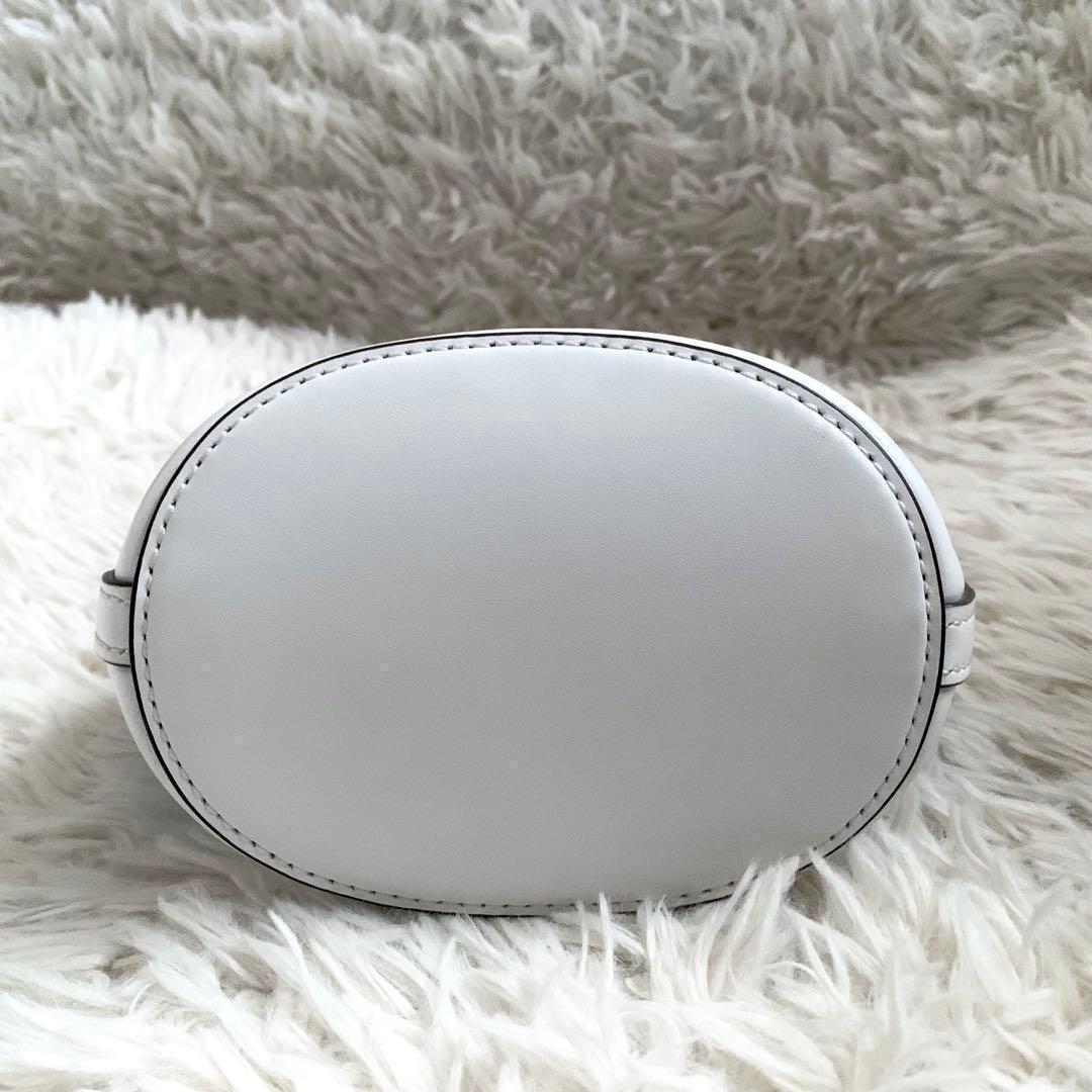 未使用級 レア✨トリーバーチ ショルダーバッグ モノグラム バケット タグ付