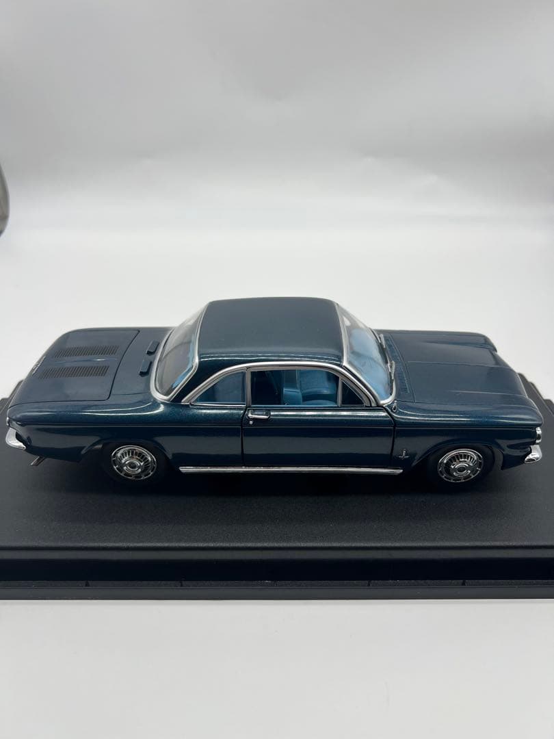 No54ミニカー1/18箱あり 63 CHEVROLET CORVAIR