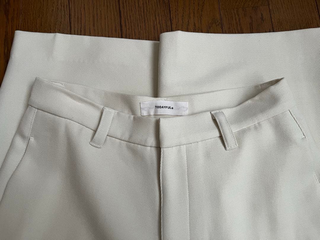 パンツ TODAYFUL Wide Cocoon Trousers