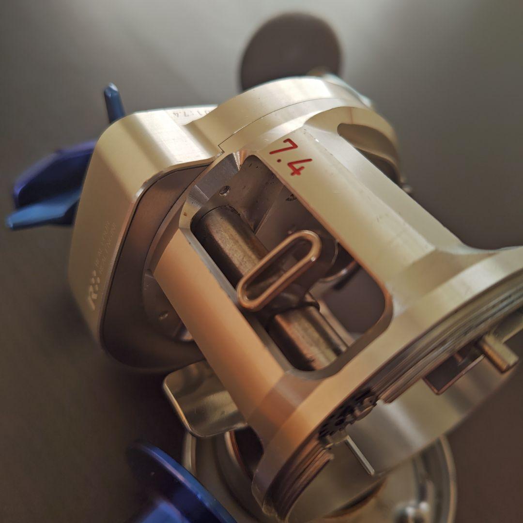 Daiwa ダイワ　RYOGA C2025PE-SH 右ハンドル