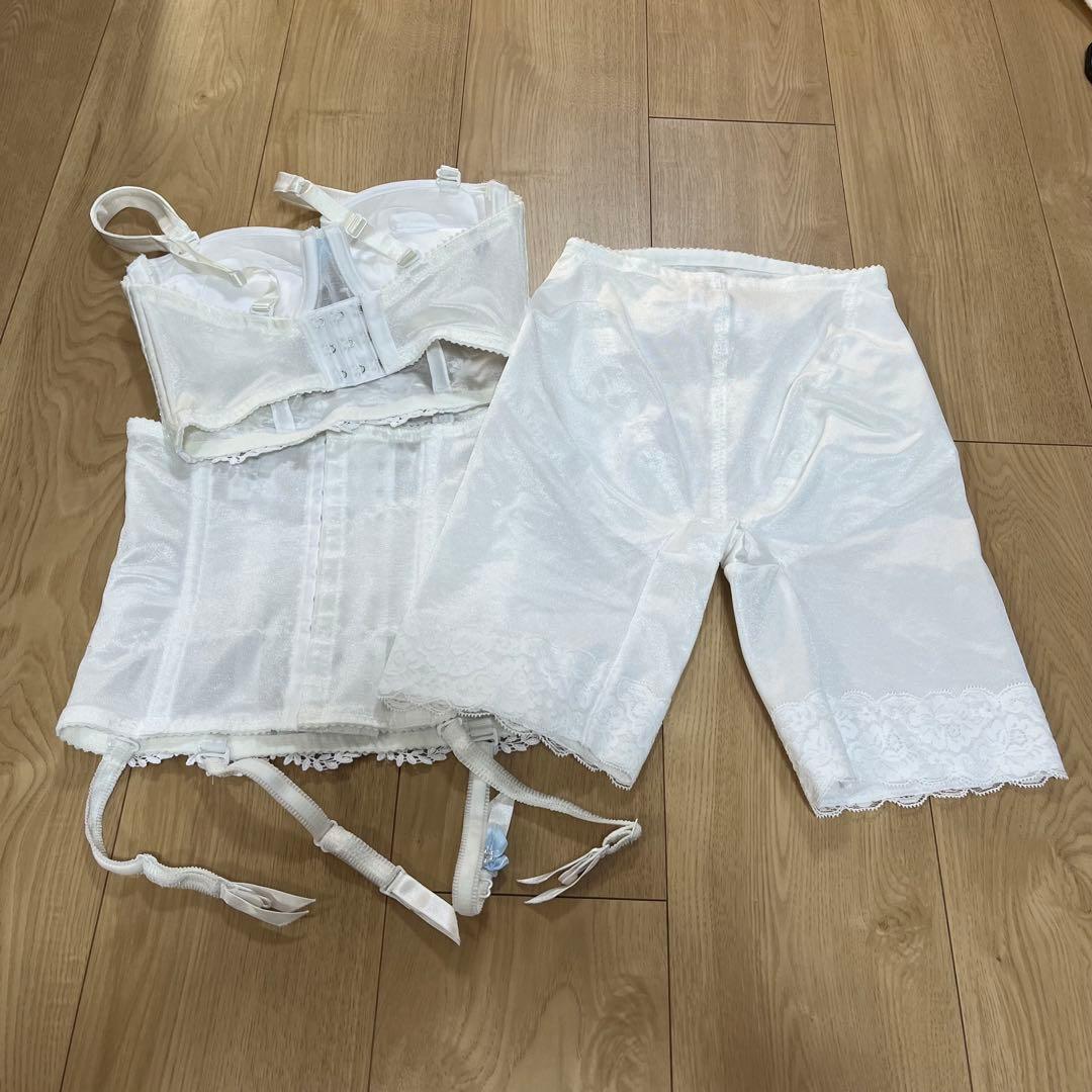 ワコール　ブライダルインナーセット