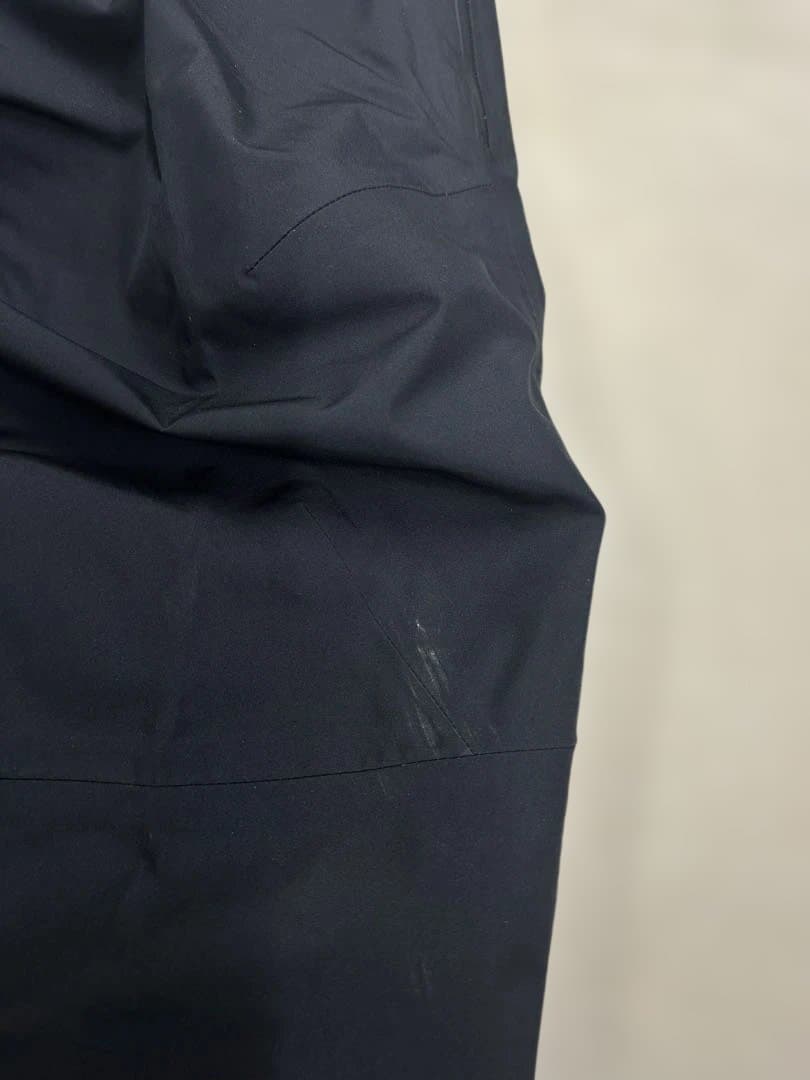 patagonia パウダーボウル黒M 人気サイズ　美品　ゴアテックス