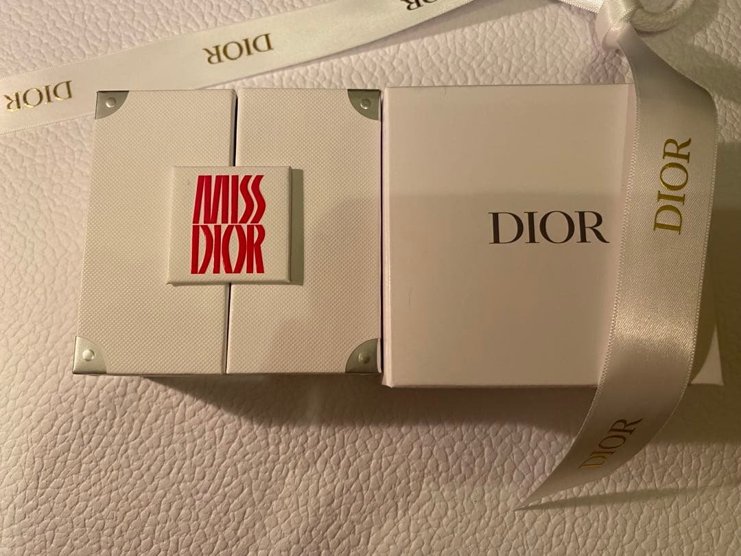 【新品】DIOR/ディオール　限定３点セット&限定ミニ香水　サンクルール