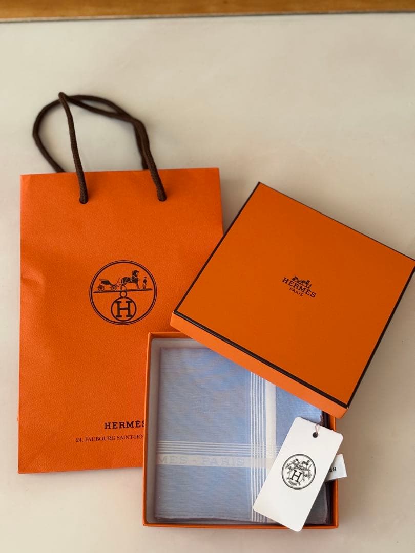 【新品未使用】HERMES エルメス 水色 ストライプ ハンカチ