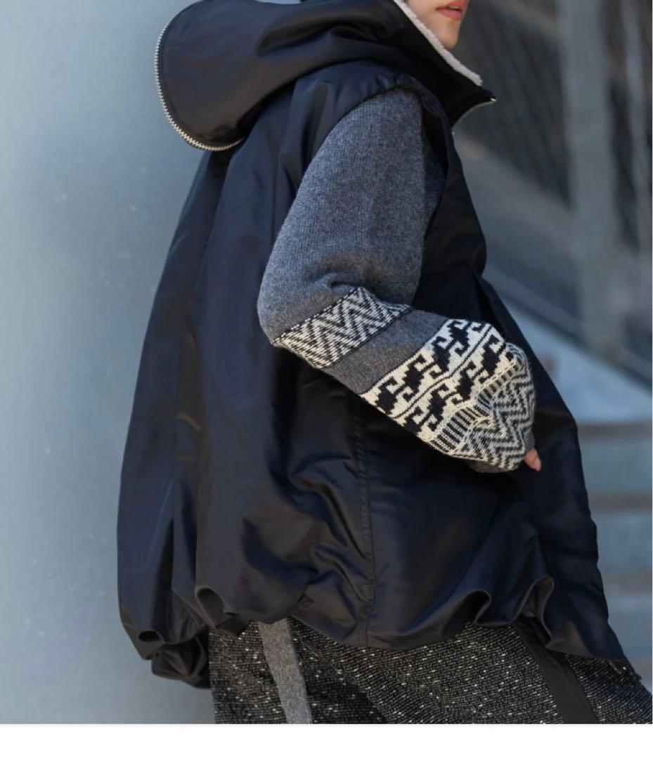 今季　MUNICH ナイロンツイル×シープボアバルーンフライトベスト