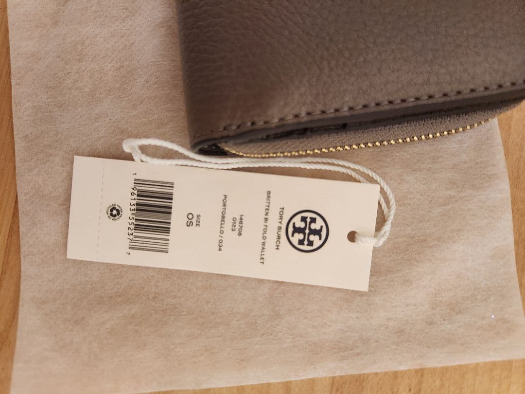 [人気色]Tory Burch 二つ折り財布