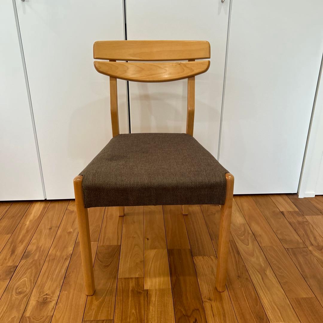 ニトリ　無垢材　ダイニングチェア 2脚