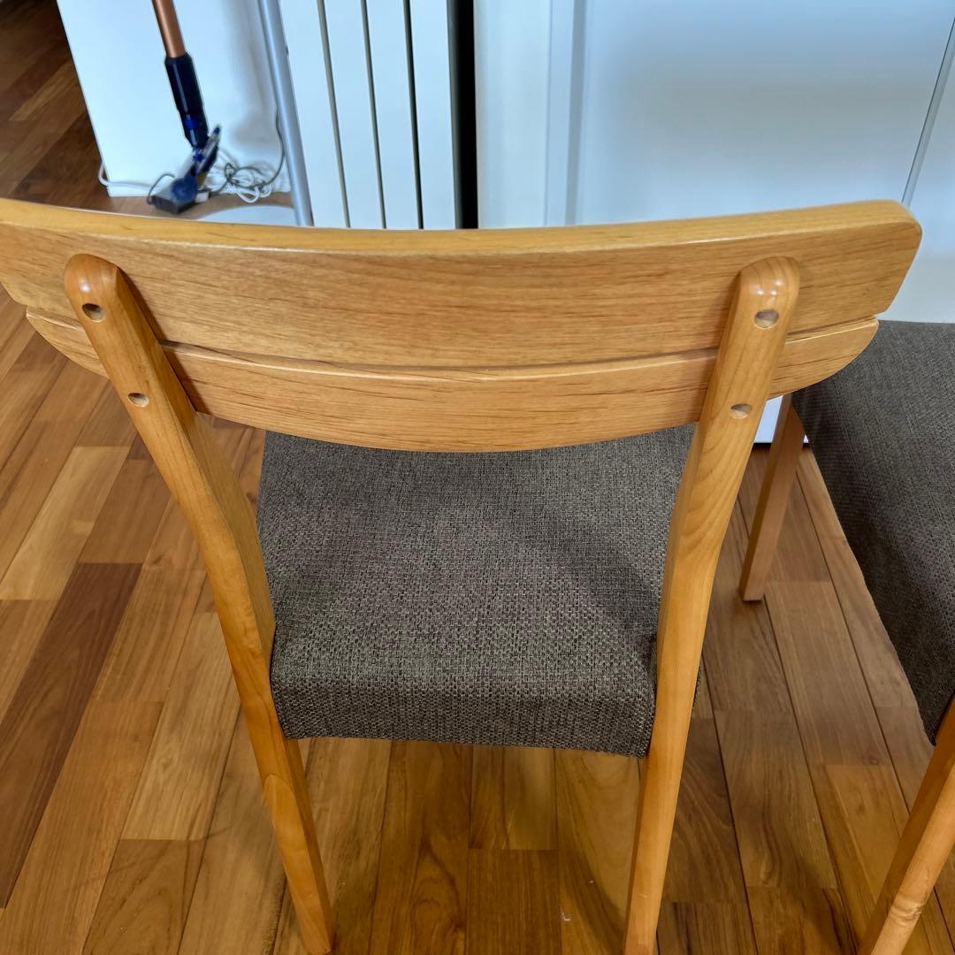 ニトリ　無垢材　ダイニングチェア 2脚