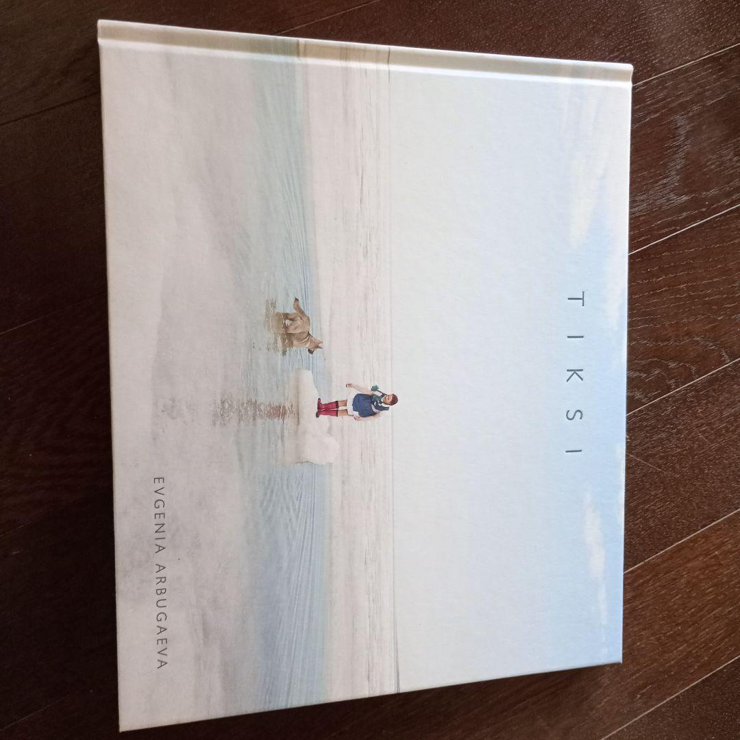 TIKSI / EVGENIA ARBUGAEVA 写真集