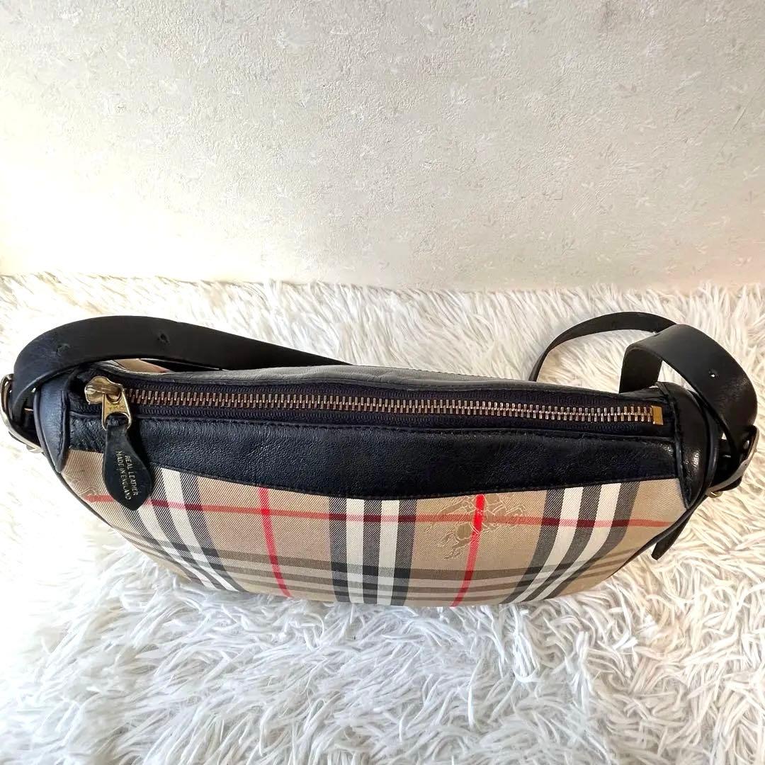 バーバリー ショルダーバッグ ノバチェック シャドーホース ホースロゴ ブラック