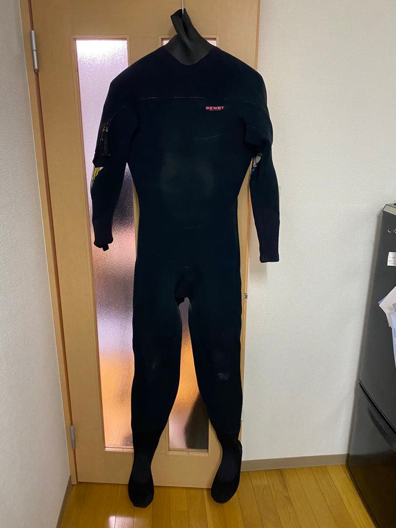 ［10月28日まで値下げ］（真冬用）BWETドライスーツ（ブーツ一体型）