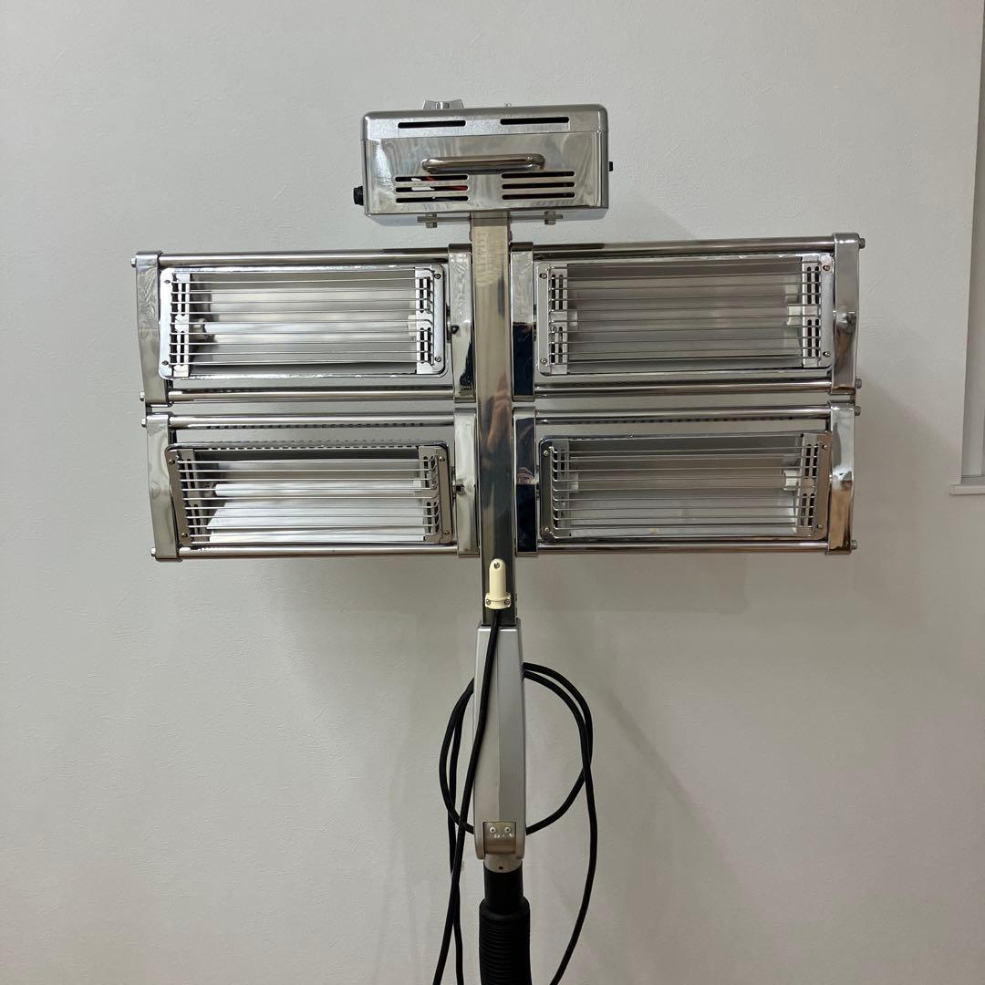 ワコー　遠赤外線ホワイティービーム ワコー スタンド式600W