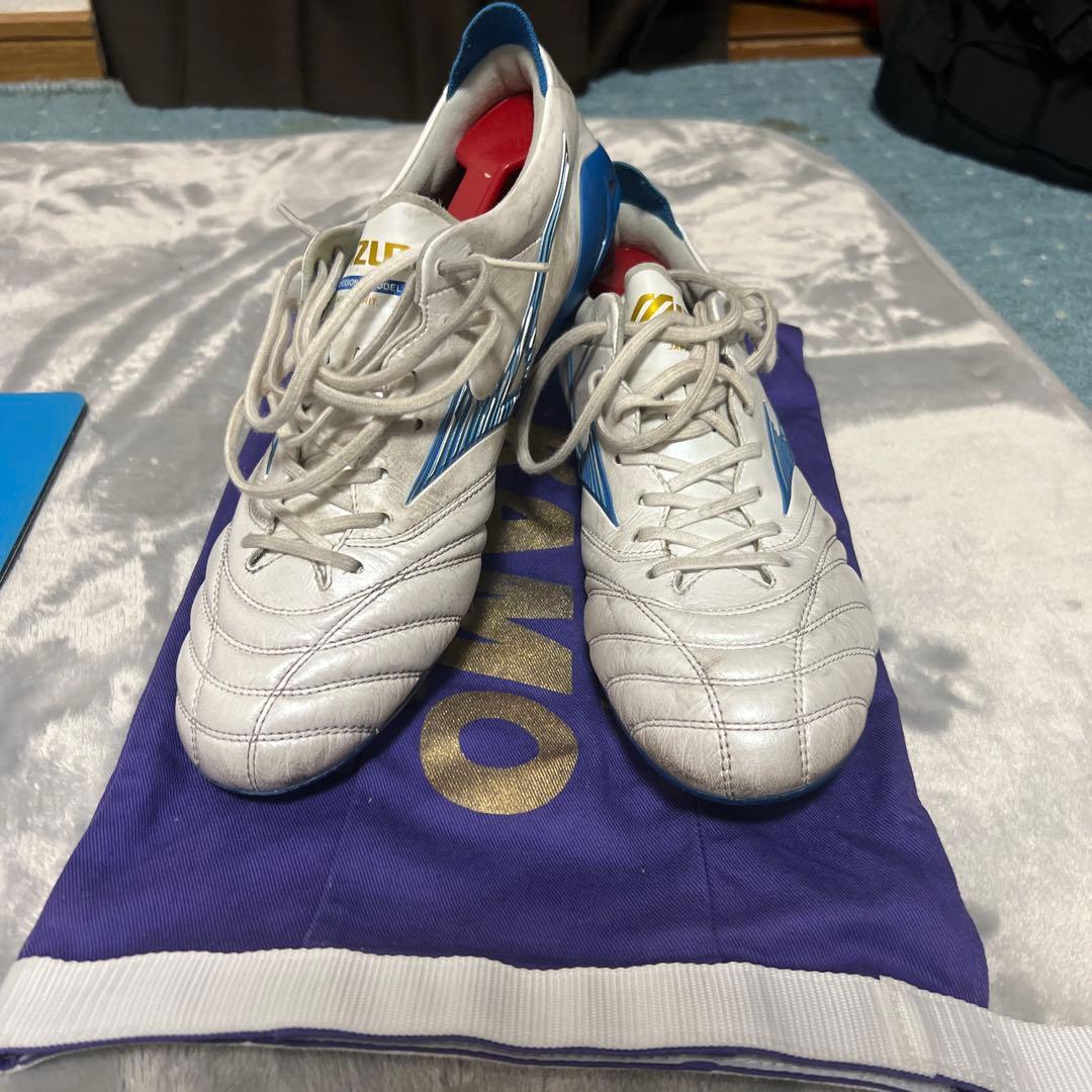 Mizuno Morelia NEO サッカーシューズ