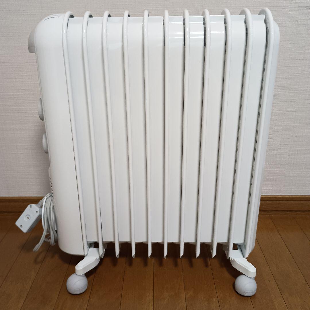 デロンギ オイルヒーター ホワイト 2023年製