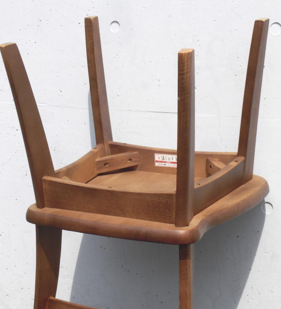 まあまあ美品　飛騨 イバタ インテリア　ダイニングチェア　座面が広い イス　椅子