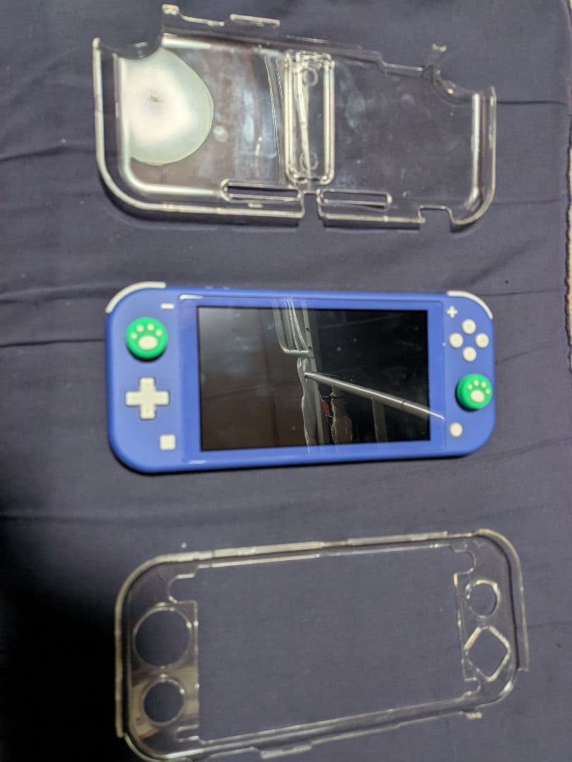 任天堂　スイッチライト　中古