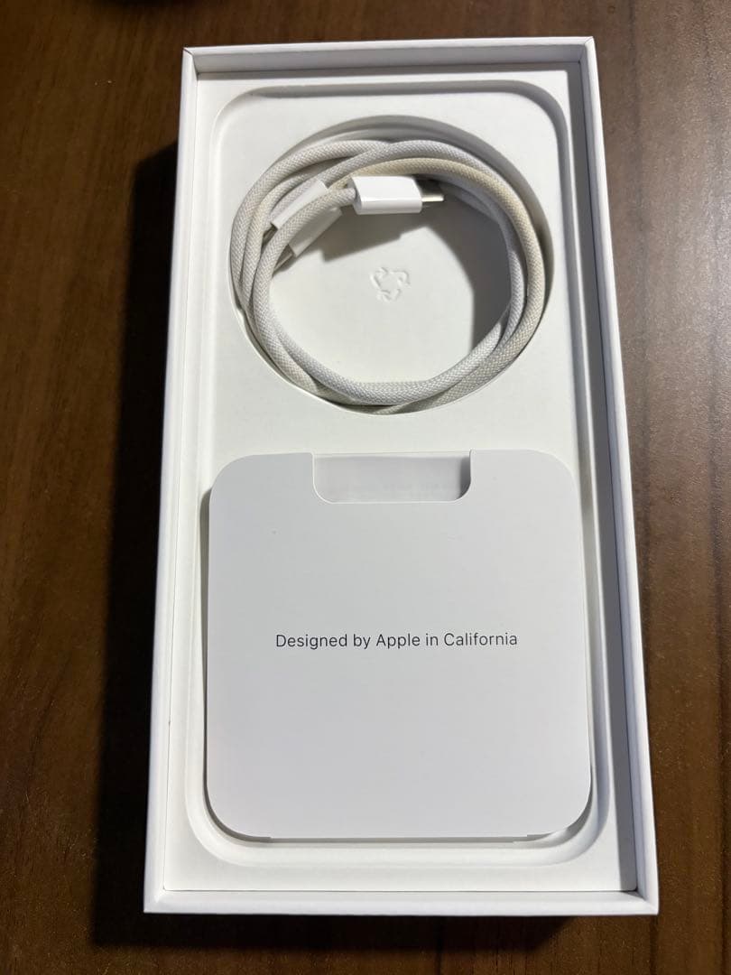 iphone15promax 本体 ナチュラルチタニウム