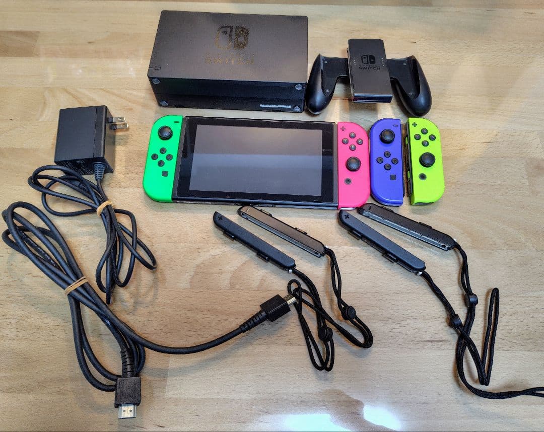 Nintendo Switch本体 限定色＆ジョイコンセット