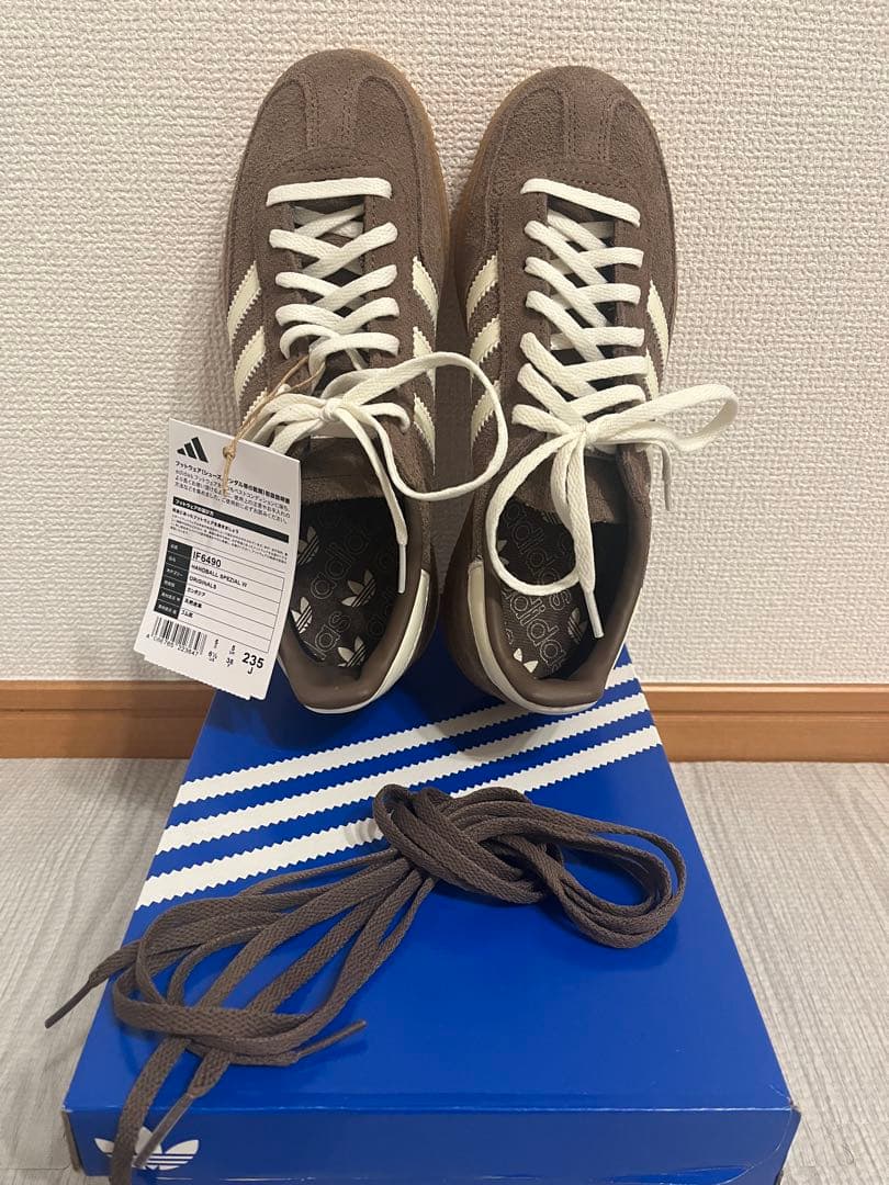 アディダス スペツィアル 23.5cm 新品未使用