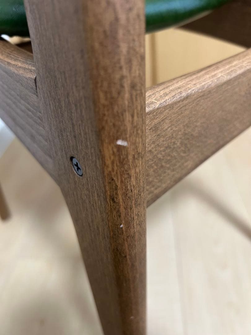 レトロ風 緑色 IKPダイニングチェア 1脚