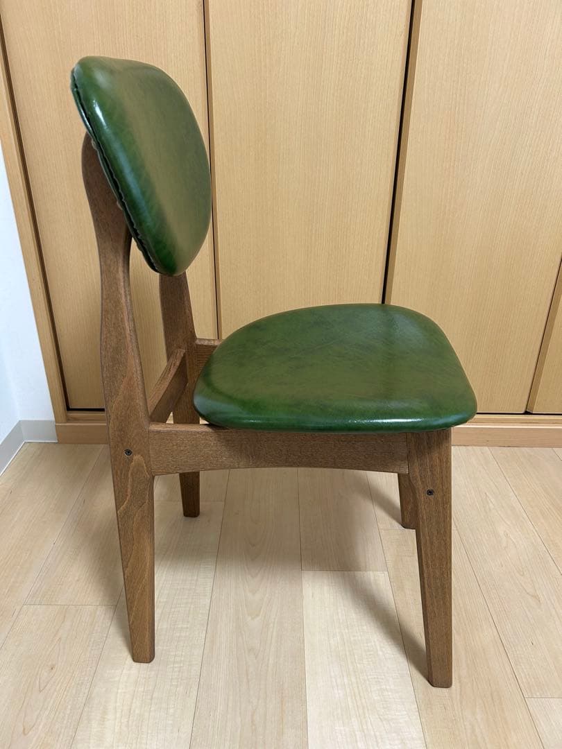 レトロ風 緑色 IKPダイニングチェア 1脚