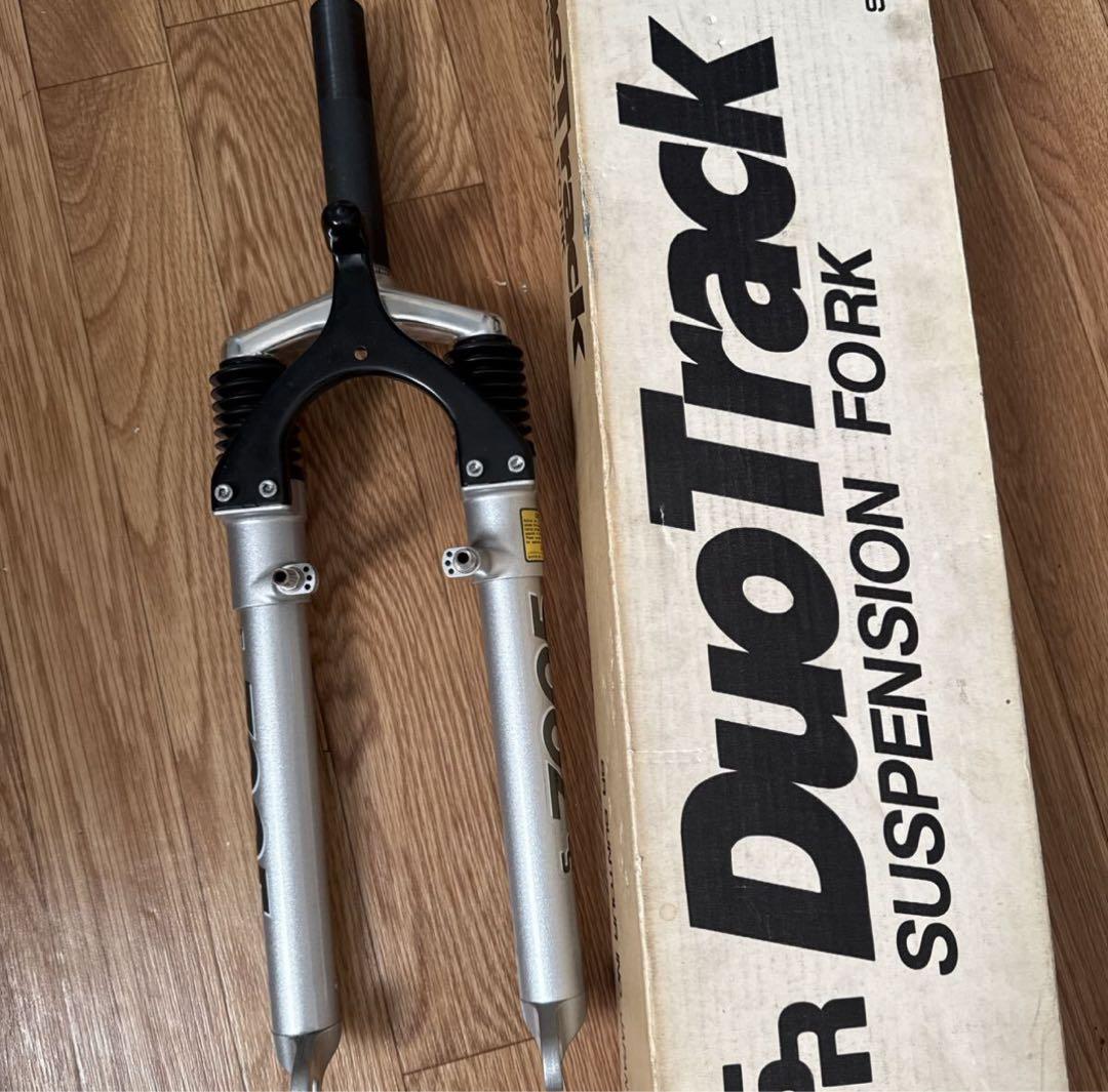 SR SUNTOUR フロントフォーク