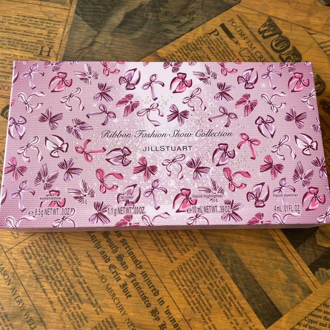 【24時間以内メルカリ便発送】ジルスチュアートクリスマスコフレリボン