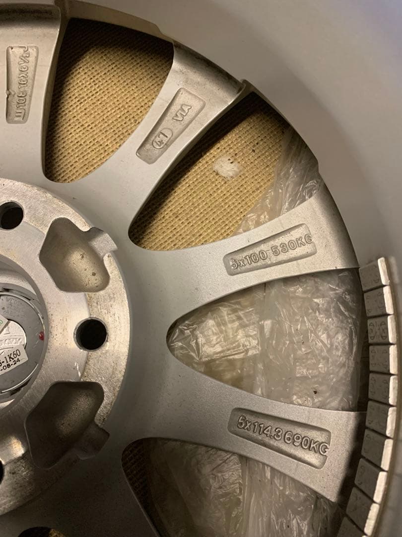 スタッドレスタイヤ＆ホイール4本セット