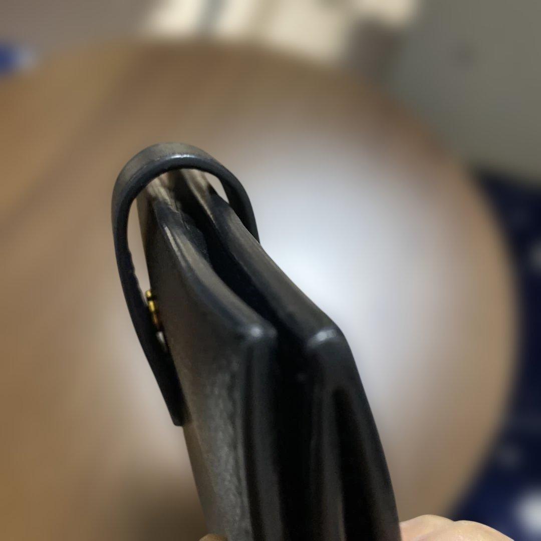 Celineセリーヌ ミディアム ストラップウォレット ブラック