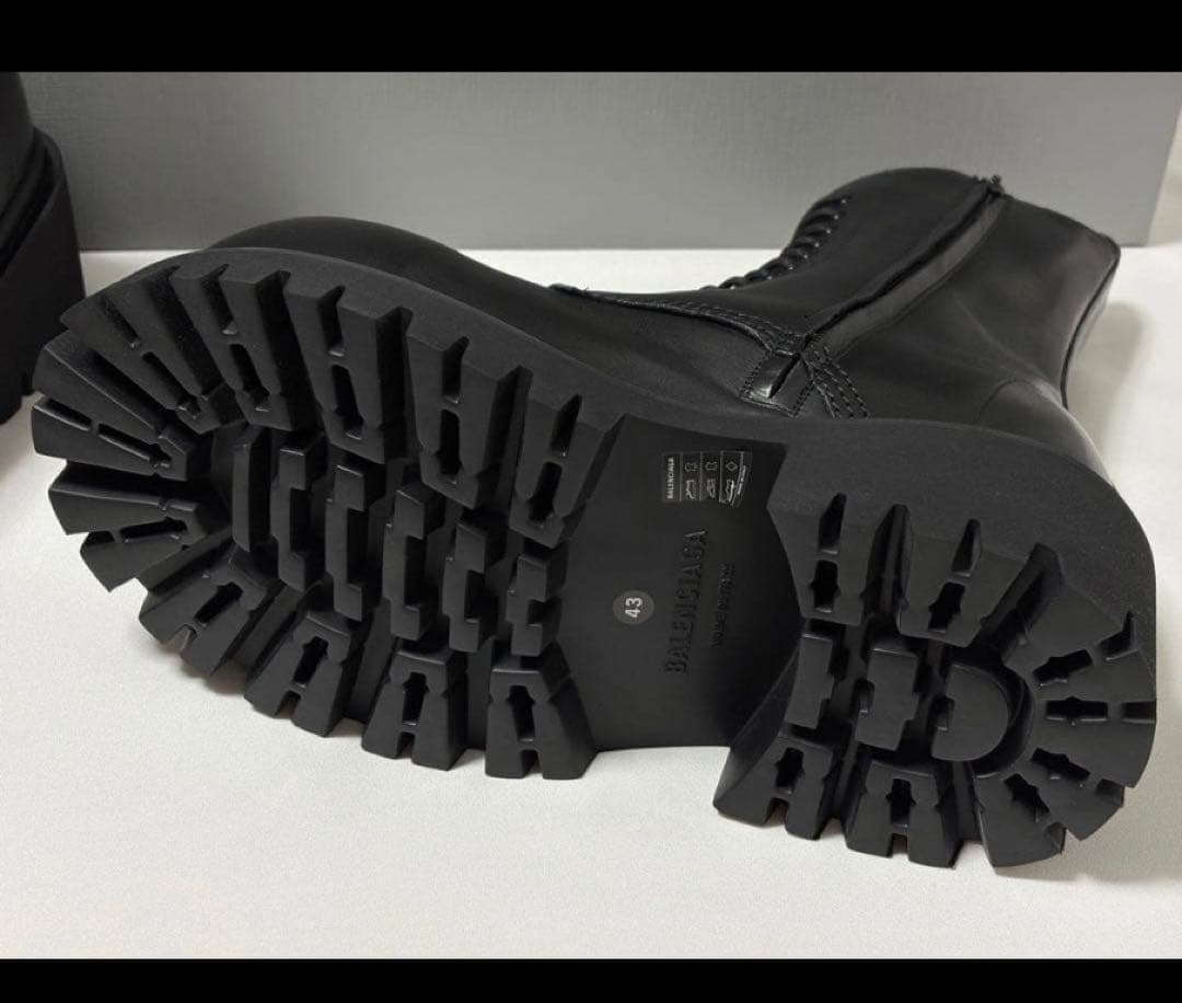 BALENCIAGA バレンシアガ STOMPERワークブーツレースアップブーツ