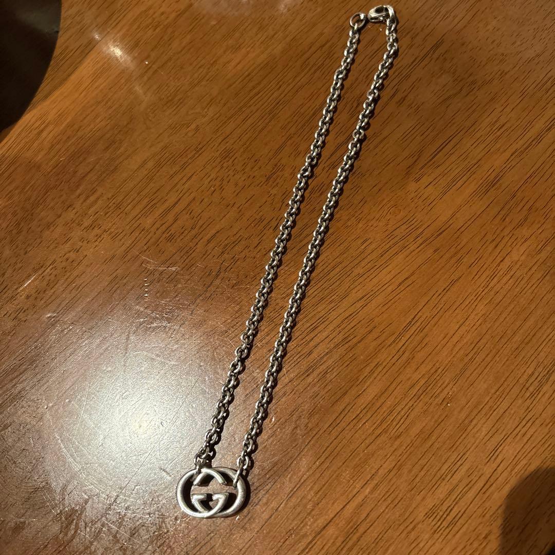 GUCCIネックレス