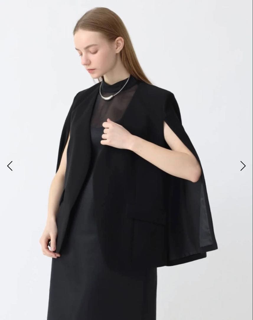 今期　新品　Aga Black ノーカラーダブルクロスケープジャケット　アウター