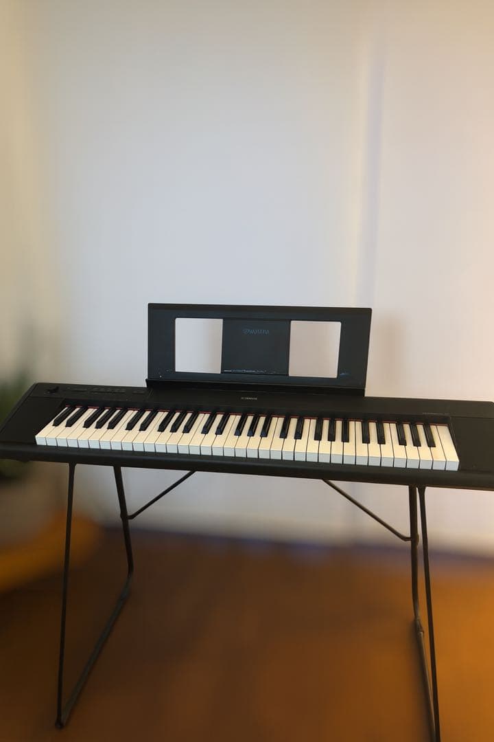 ヤマハ電子ピアノNP12 スタンド付き