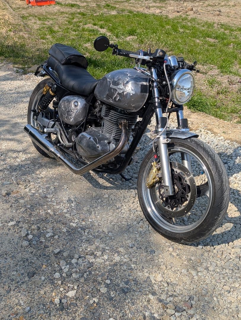 エストレヤ純正タンク（キャブ車）