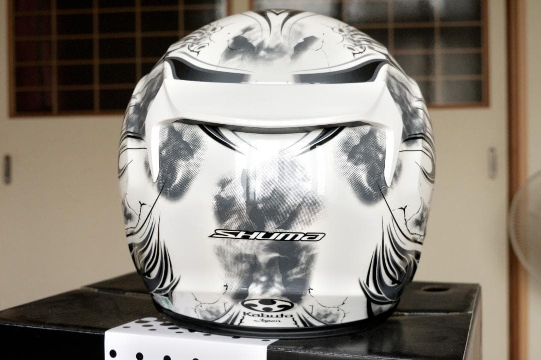 超美品 OGK KABUTO SHUMA FLAME Lサイズ