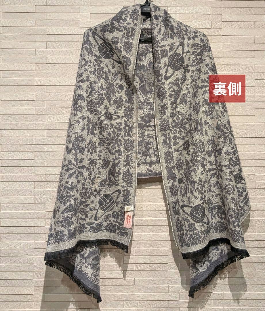 百合様【美品】Vivienne Westwood (英国製)ショール　リバーシブ