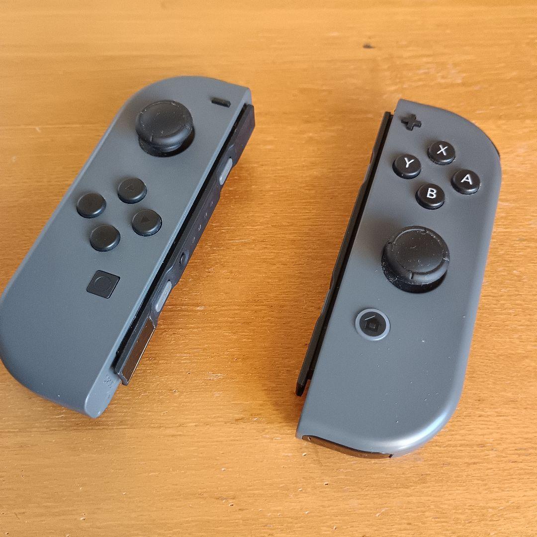 任天堂Switch本体　付属品　冷却ファン付きドッグ　別売りケース　グレー