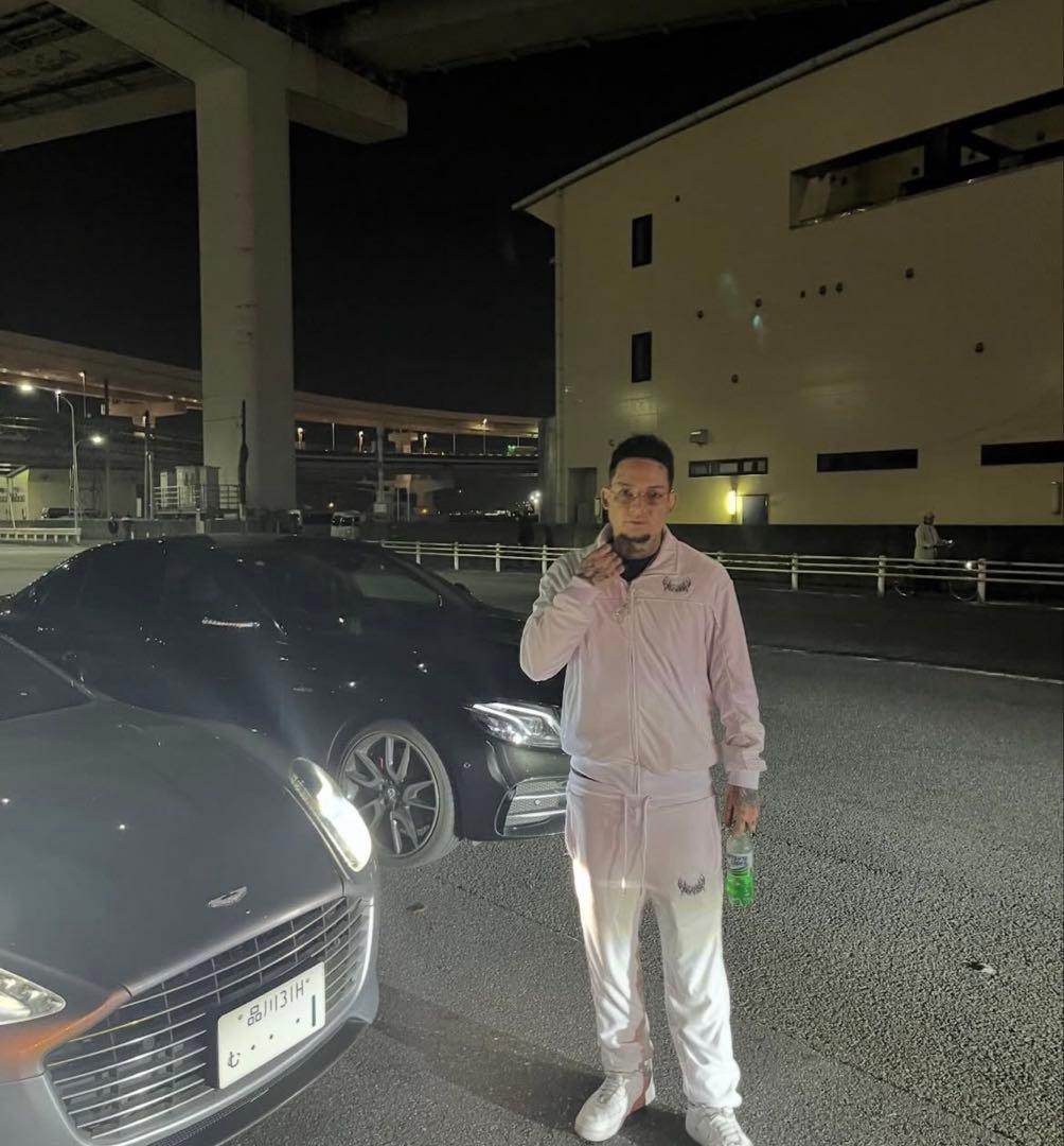 yxngbratz ホワイト ジャージ セットアップ　上下